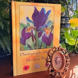 Photograph photo picture Album & Memory Box mini gold frame Robert Frederick